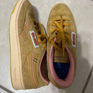 Tom & Jerry Reebok